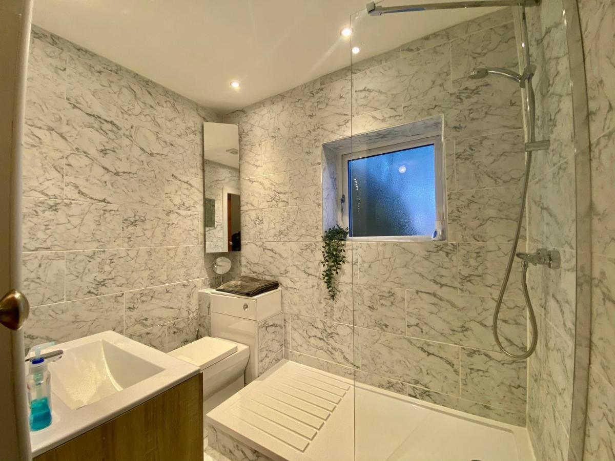 Clover Cottage Beeley Buitenkant foto